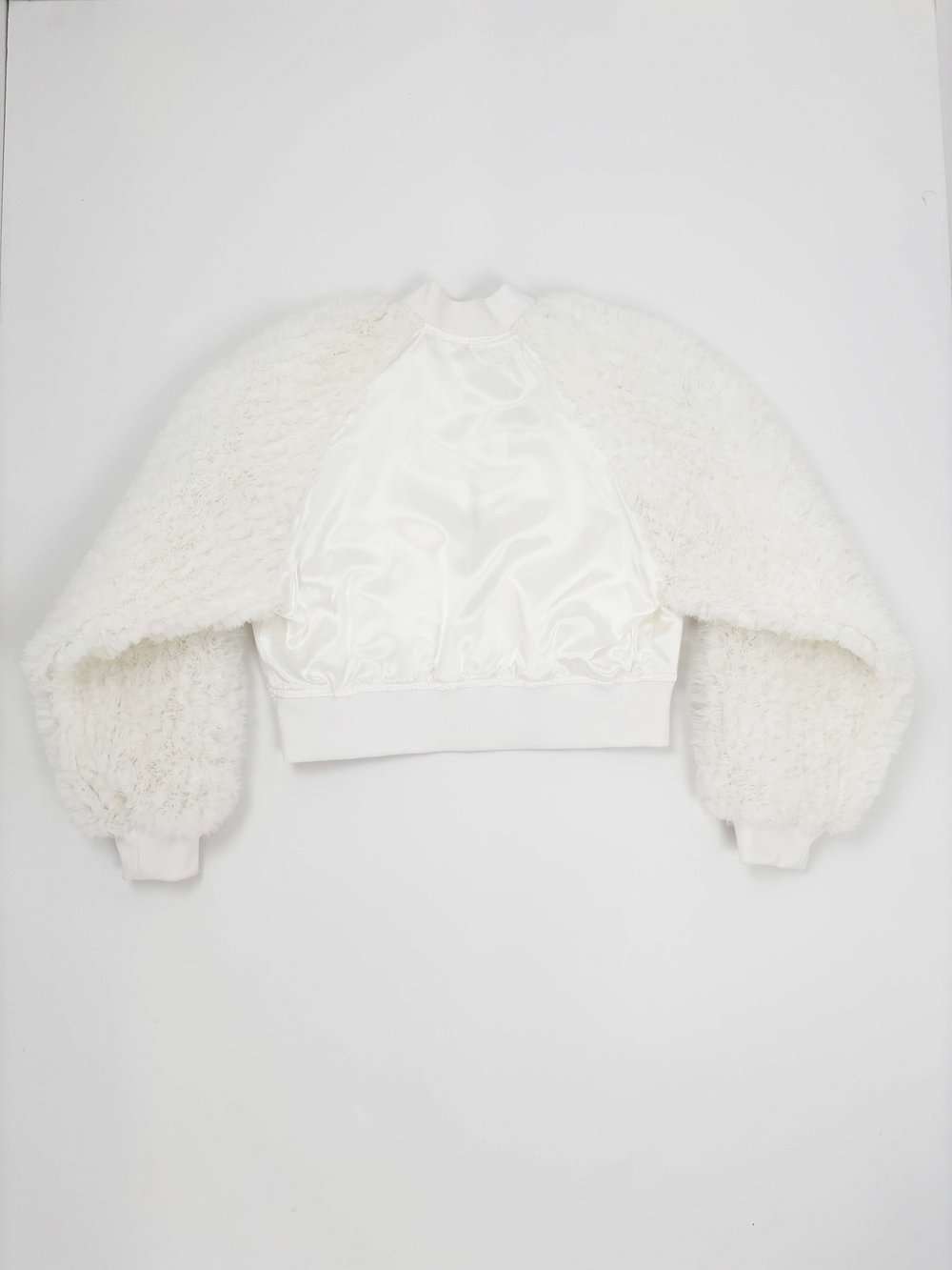 comme des garcons ジャケット　リメイク　クラッシュ　ホワイト Comme des Garcons 2022 tulle ruffle sleeve jacket — JAMES VELORIA